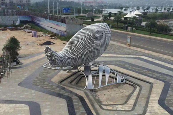 Custom Large Stainless Steel Fish Sculpture – Mirror Polished Outdoor Landmark Art Installation
